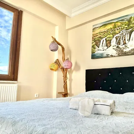 Hanzade * Arnavutkoy